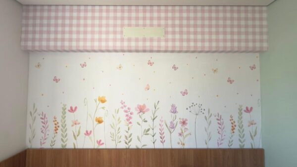 Papel de parede Garden Flowers instalado - foto de cliente