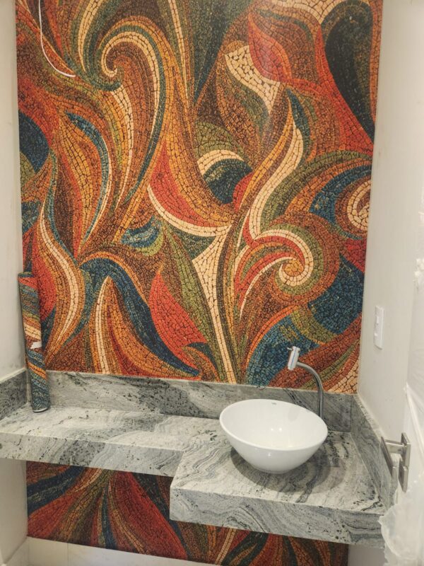 Papel de parede Arabesco Tropical instalado - foto de cliente