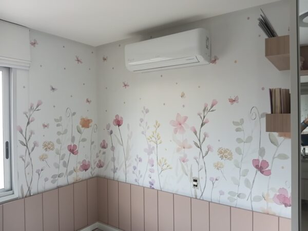 Papel de parede Garden Flowers instalado - foto de cliente